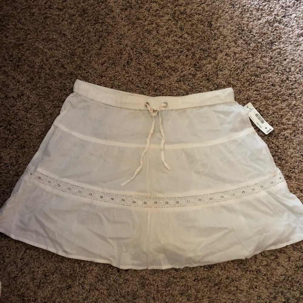 🔴SOLD🔴 NWT! ST. JOHNS BAY SWIM COVER-UP SKIRT